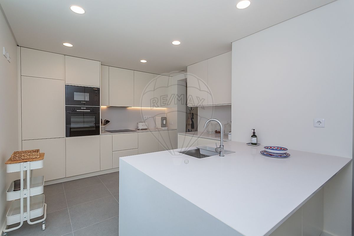 listing 124021040-285 picture-0