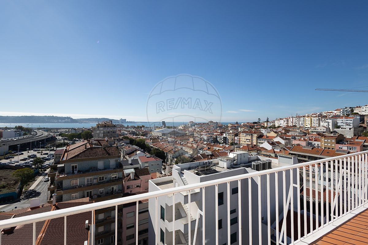 Apartamento T4 à venda em Oeiras