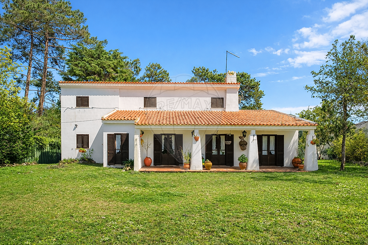 Moradia T4 à venda em Sesimbra
