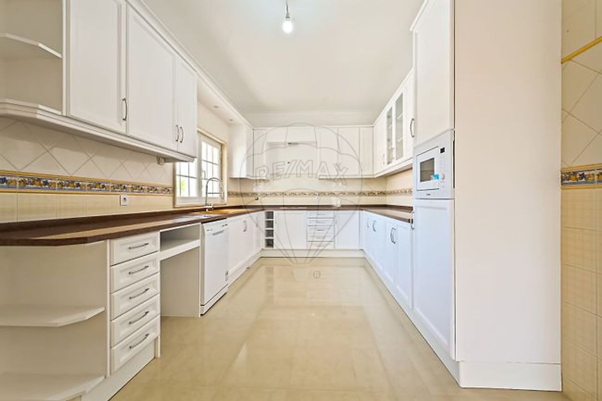 listing 124031296-2 picture-0
