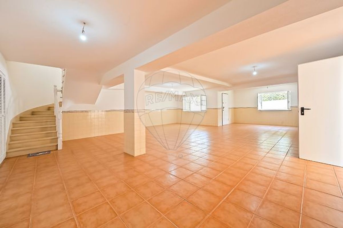 listing 124031296-2 picture-0