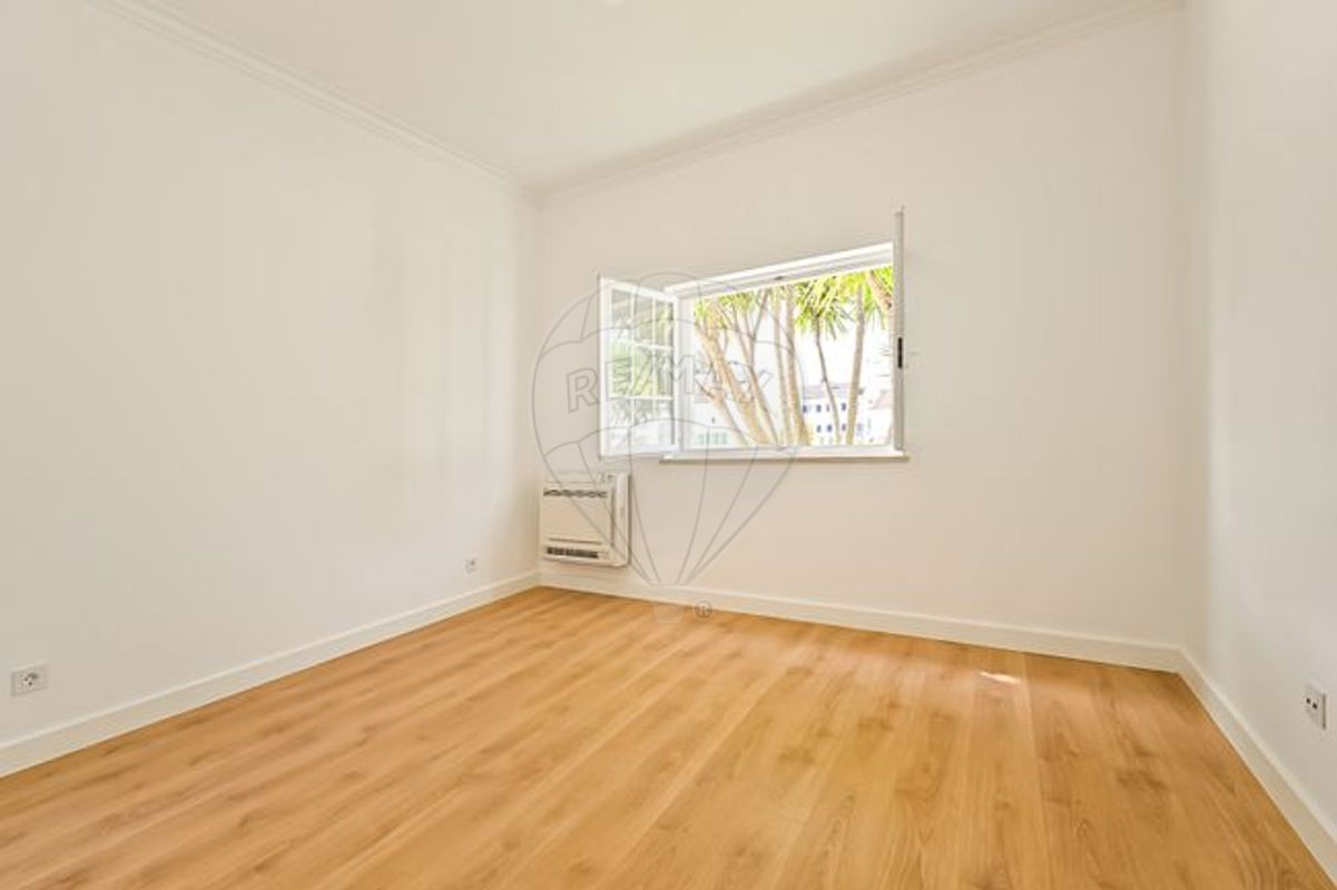 listing 124031296-2 picture-0