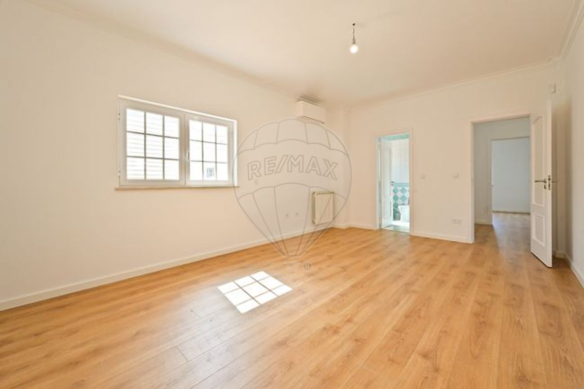 listing 124031296-2 picture-0