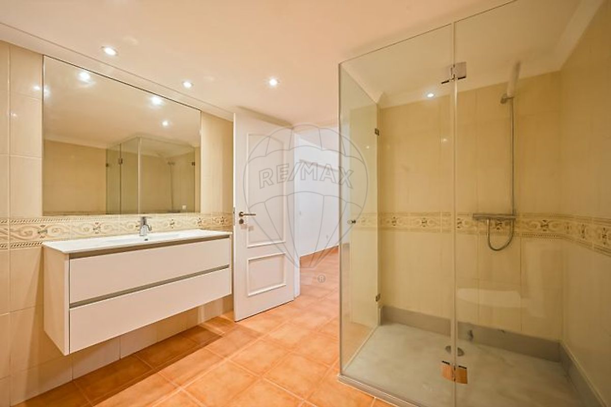 listing 124031296-2 picture-0