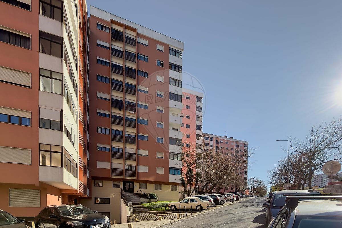 Apartamento T2 à venda em Sintra