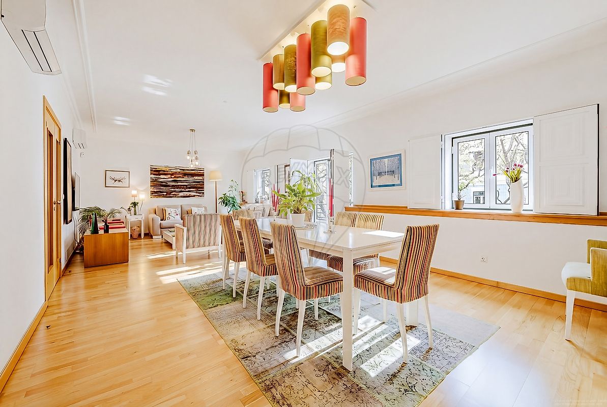 Apartamento T6 à venda em Lisboa