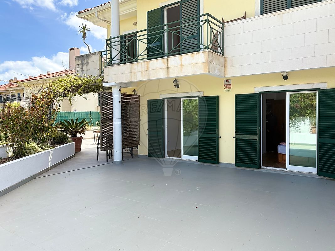 Apartamento T3 à venda em Cascais
