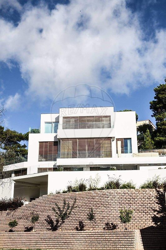 Apartamento T7 à venda em Cascais