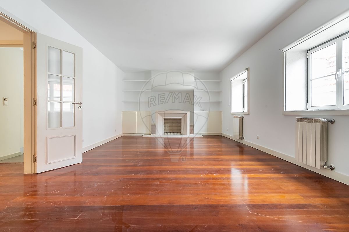 Apartamento T3 à venda em Lisboa