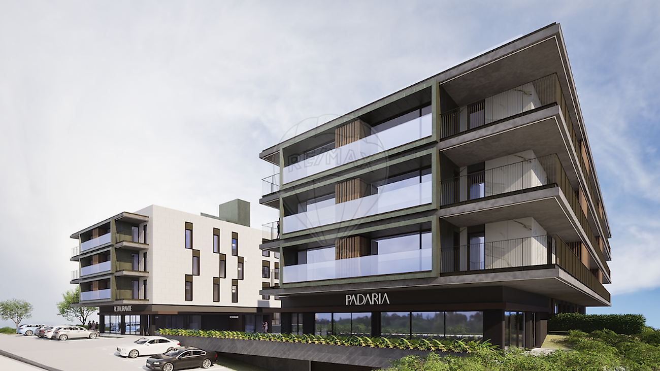 Apartamento T3 à venda em Amadora