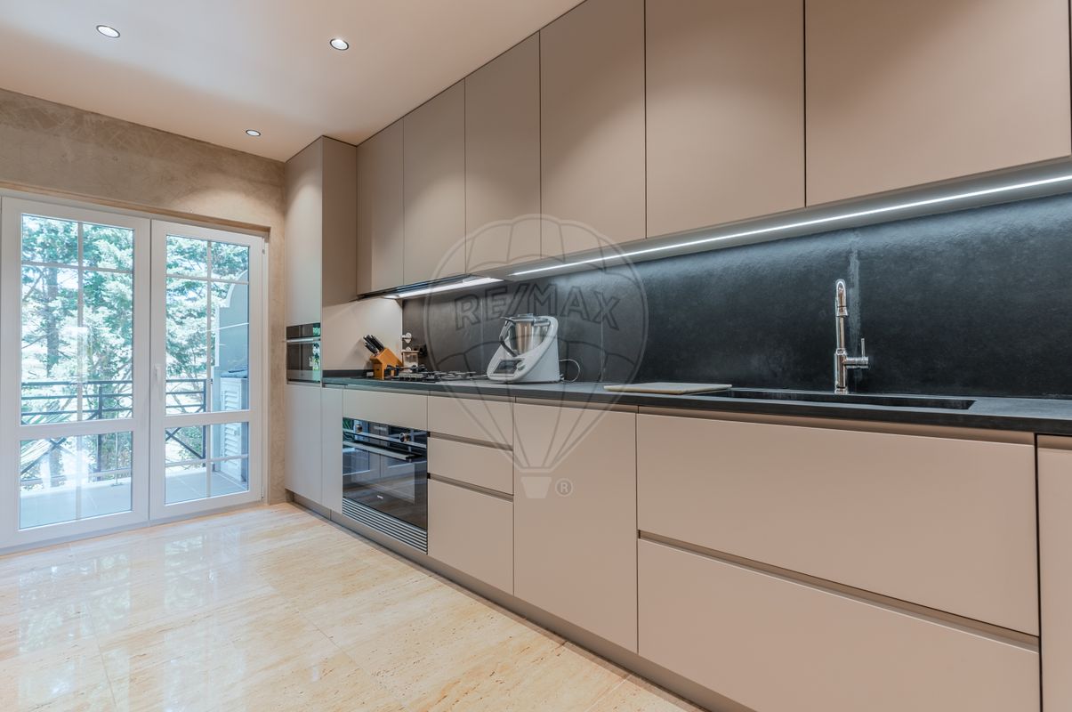 listing 124071243-17 picture-0
