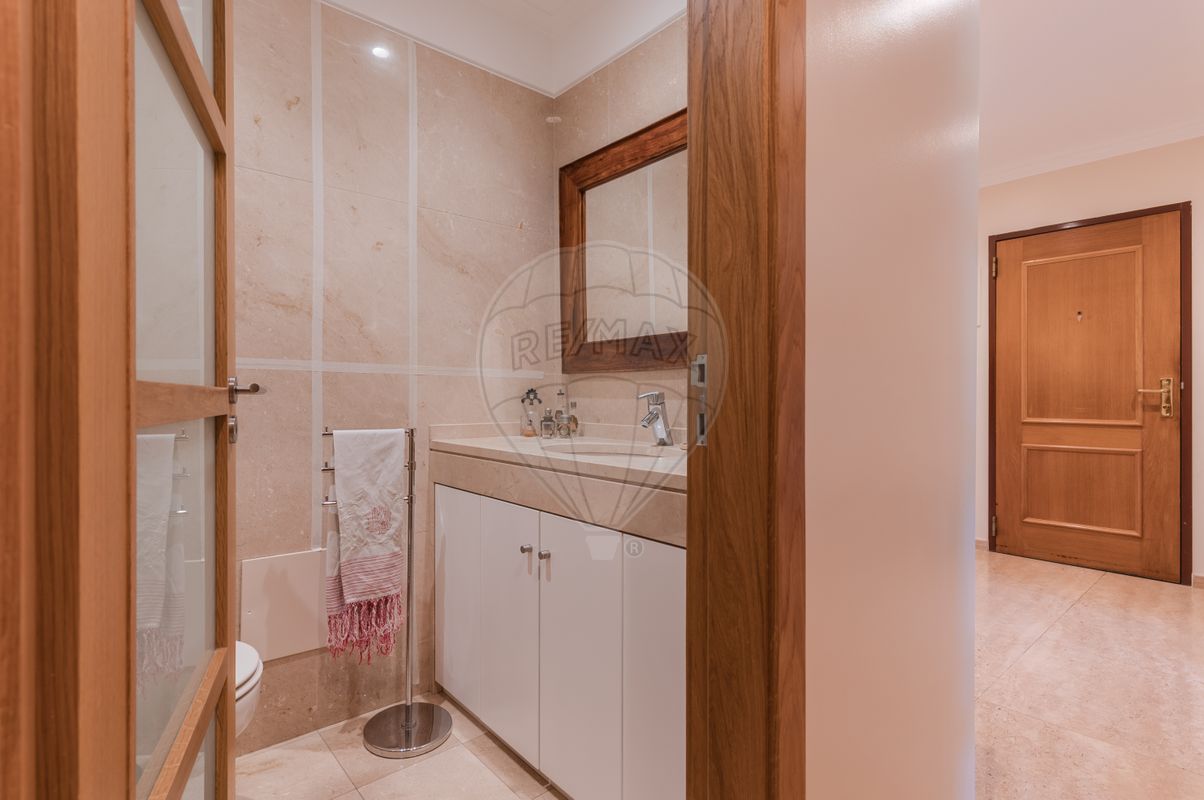 listing 124071243-17 picture-0
