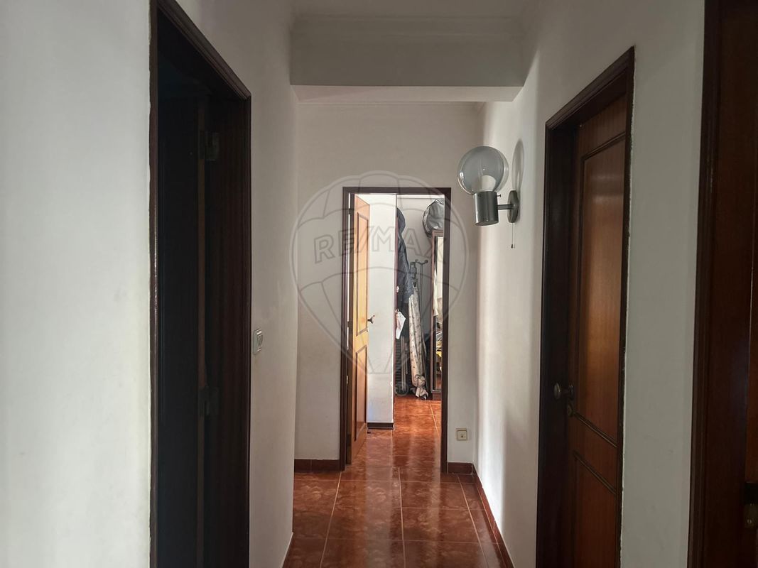 listing 124071313-1 picture-0