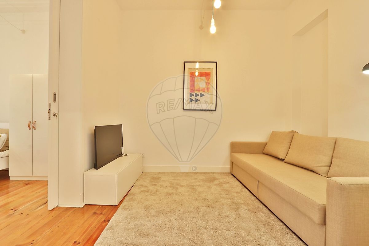 Apartamento T2 em Campo de Ourique 5