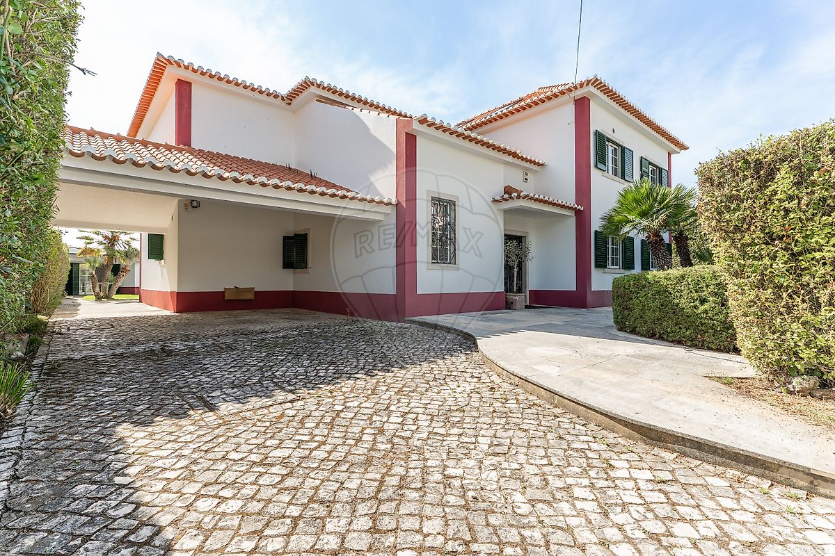 Moradia T4 à venda em Sintra