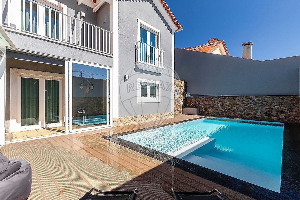 Moradia T4 à venda em Torres Vedras