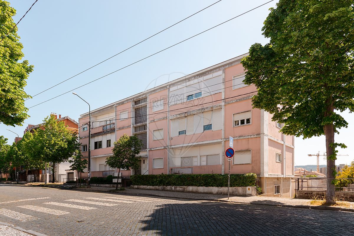Apartamento T4 à venda em Coimbra