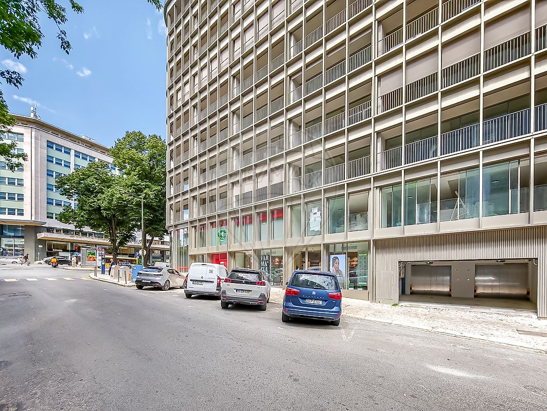 Apartamento T3 em Santo António 49