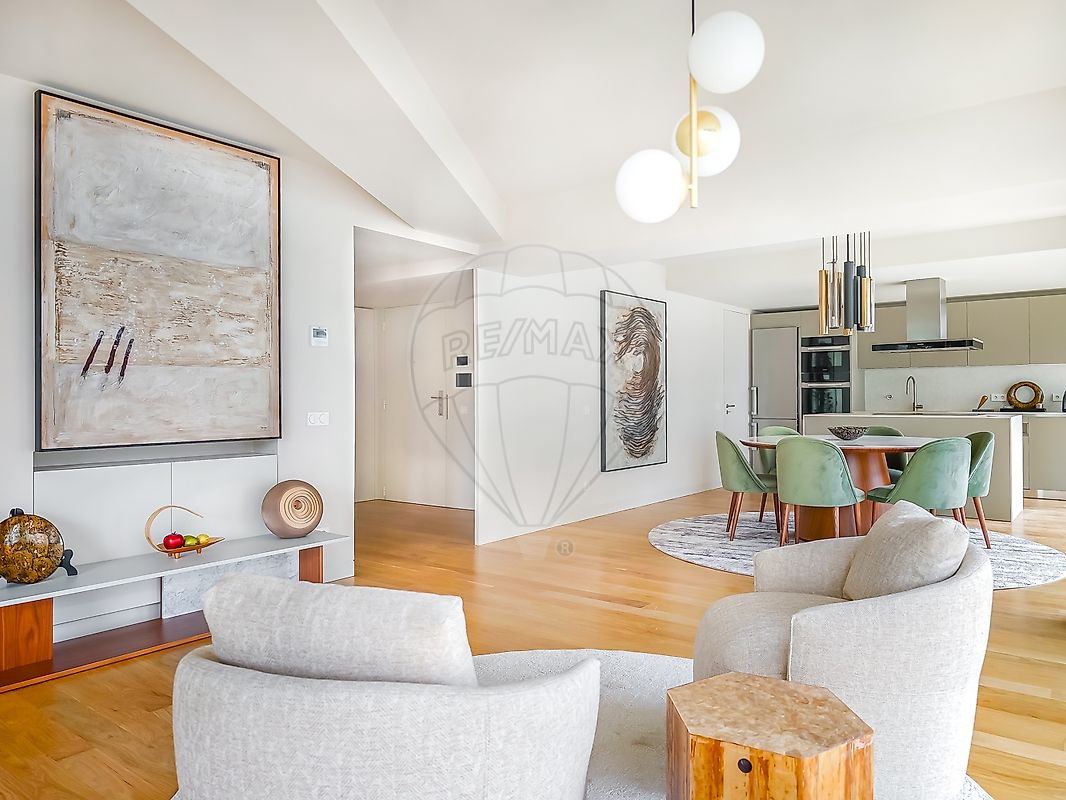 Apartamento T3 em Santo António 7