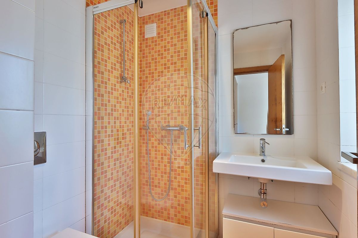 Apartamento T4 em Sintra (Santa Maria e São Miguel, São Martinho e São Pedro de Penaferrim) 25