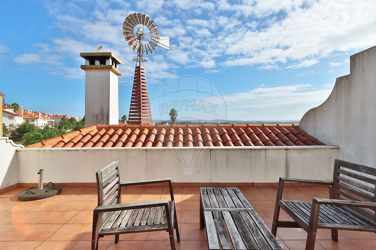 Apartamento T4 em Sintra (Santa Maria e São Miguel, São Martinho e São Pedro de Penaferrim) 28