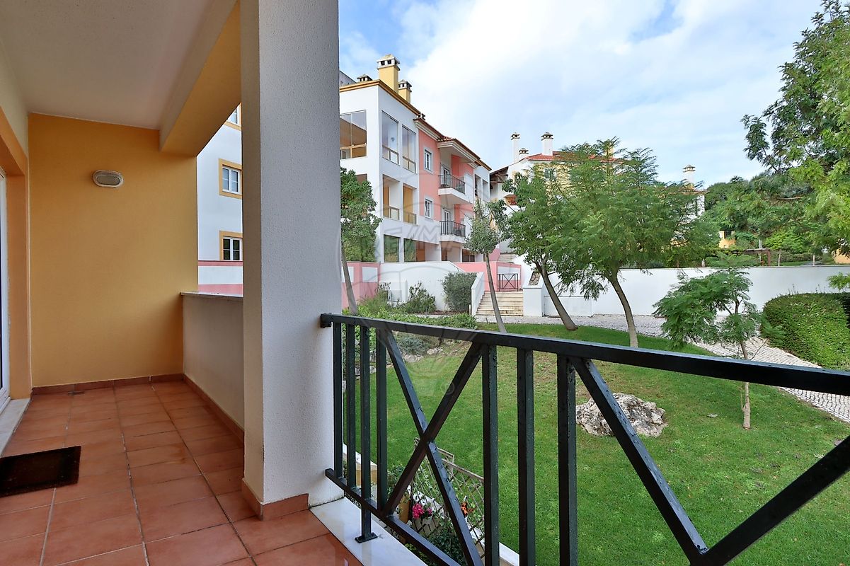 Apartamento T4 em Sintra (Santa Maria e São Miguel, São Martinho e São Pedro de Penaferrim) 9