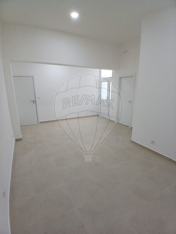 Outros - Comercial T0 para venda