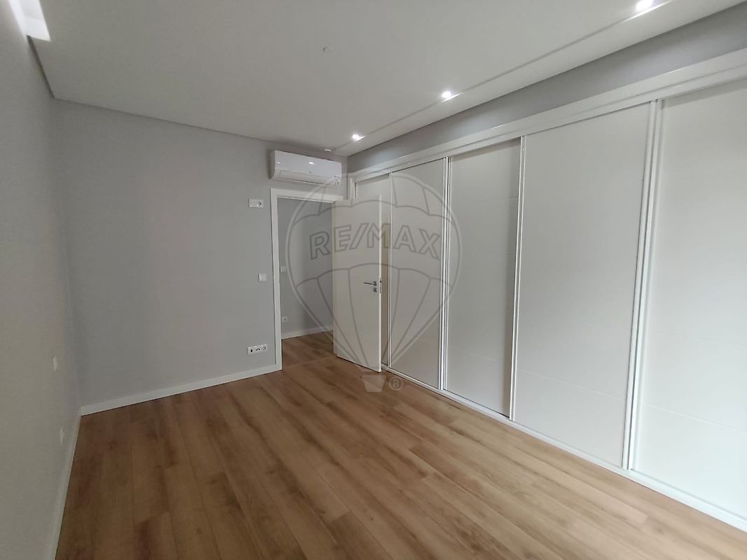 listing 124101168-57 picture-0