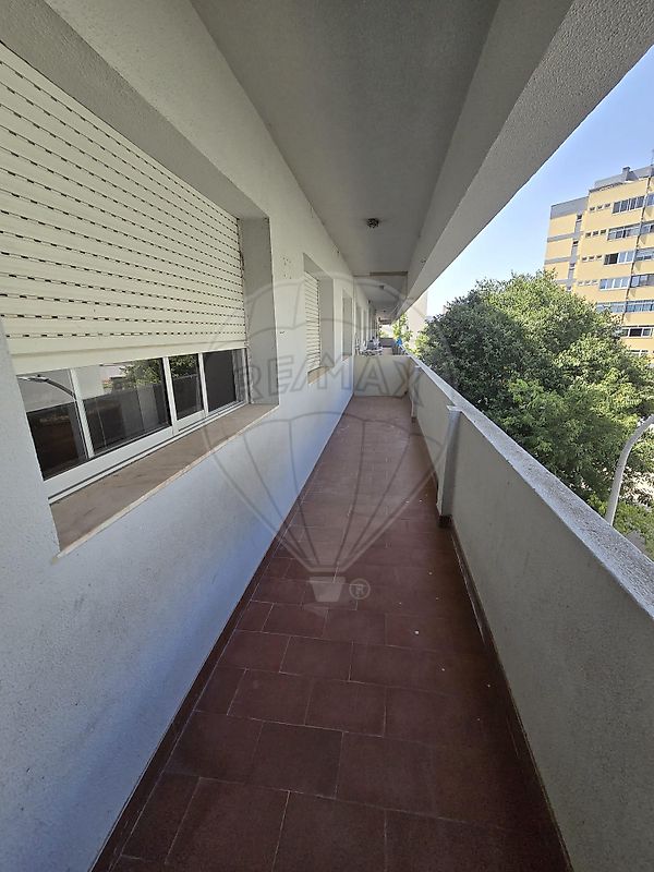 Apartamento T3 à venda em Setúbal