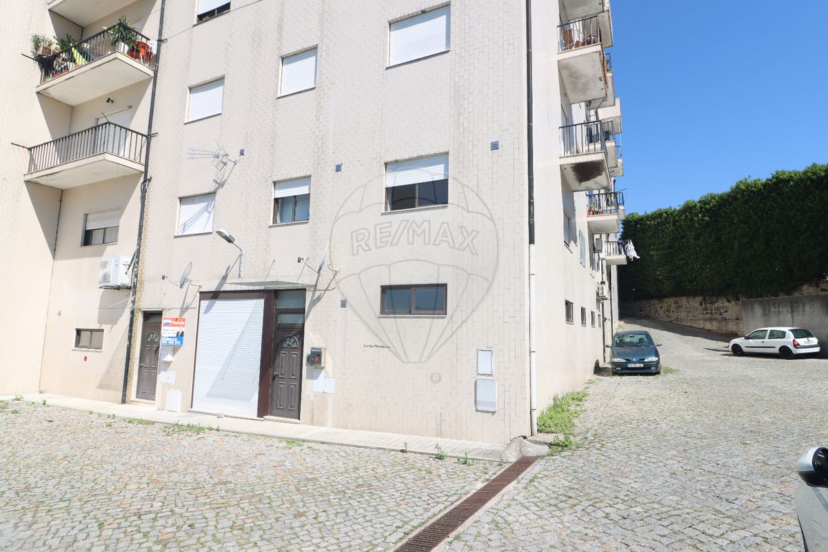Armazém T3 para venda