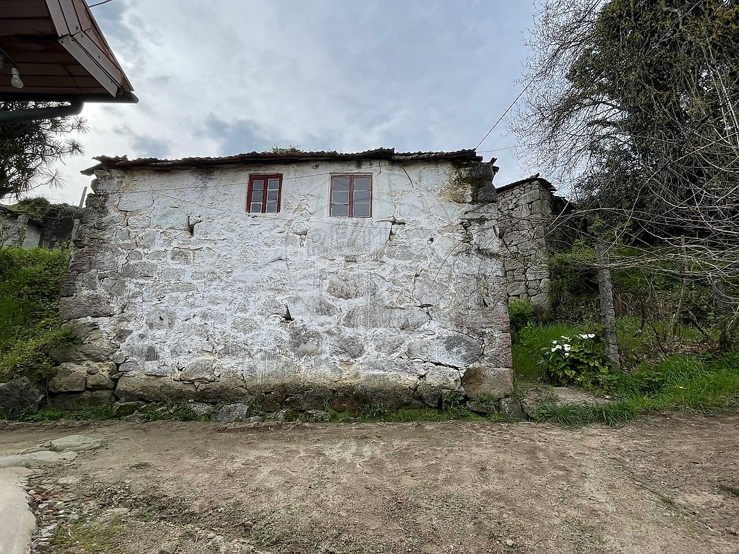 Moradia T0 à venda em Felgueiras