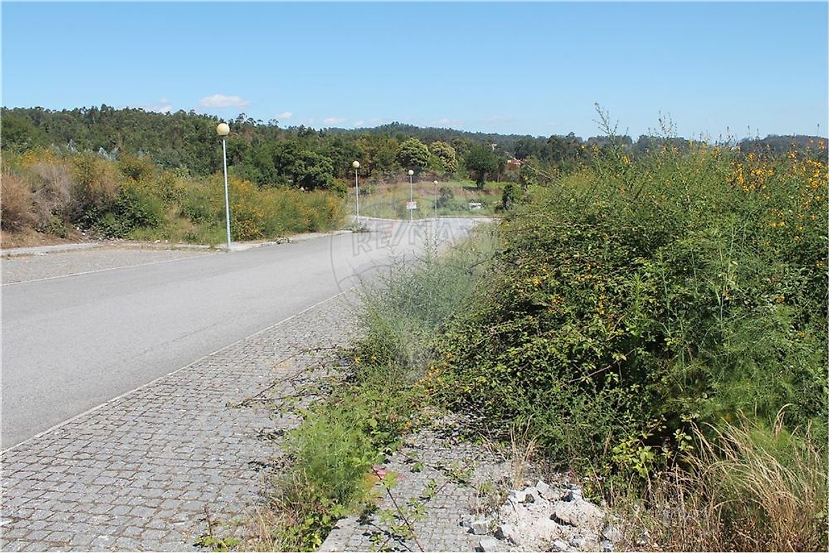 Terreno  à venda em Felgueiras