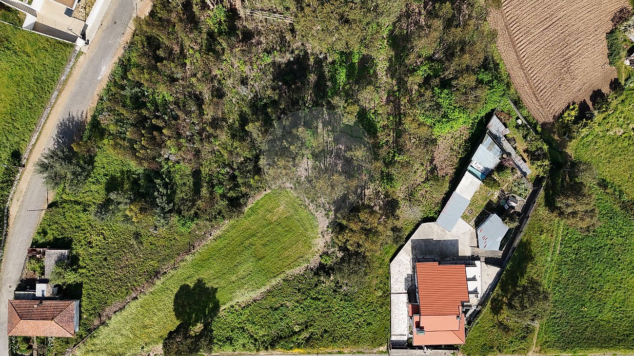 Land for sale in Vila Nova de Gaia, Portugal — €68,500