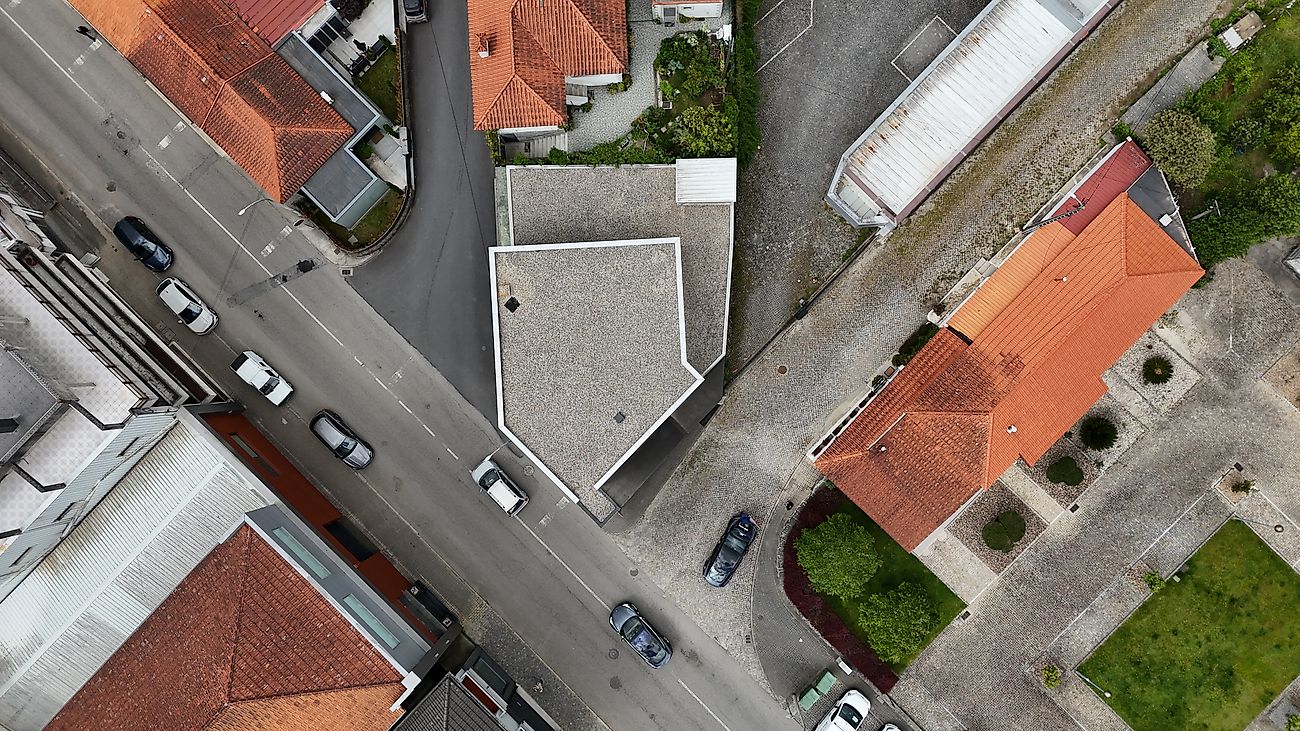 listing 124111001-3895 picture-0