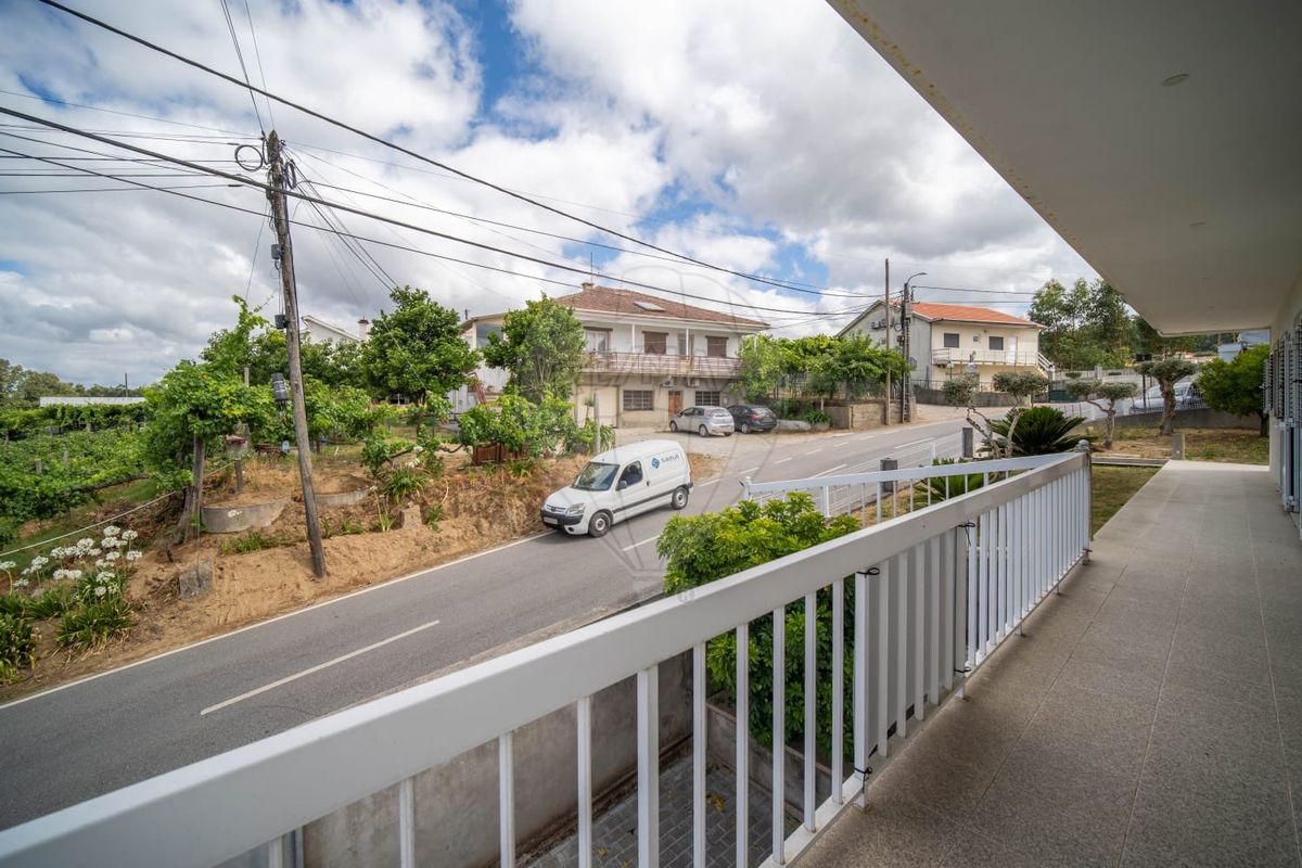 listing 124111051-96 picture-0