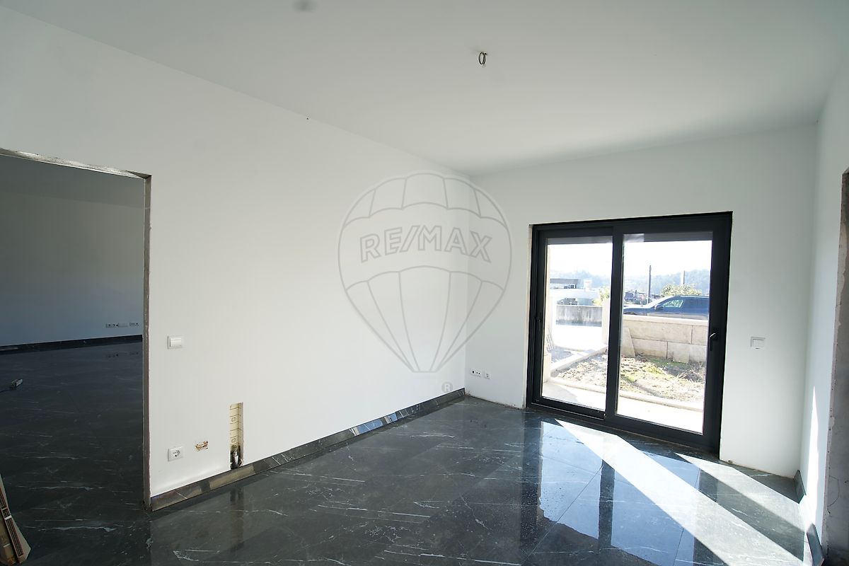 Moradia T4 à venda em Vila Cova da Lixa e Borba de Godim, Felgueiras — foto 8