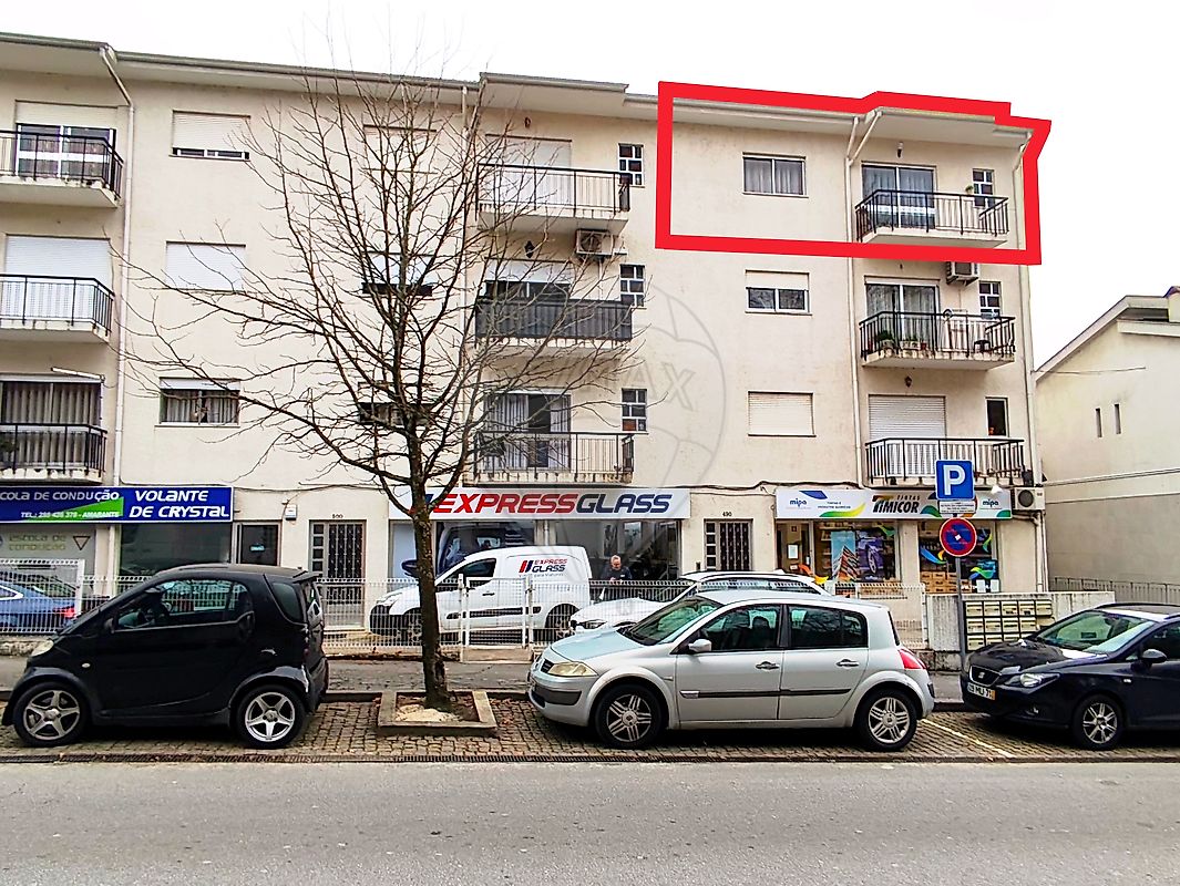 Apartamento T2 à venda em Amarante