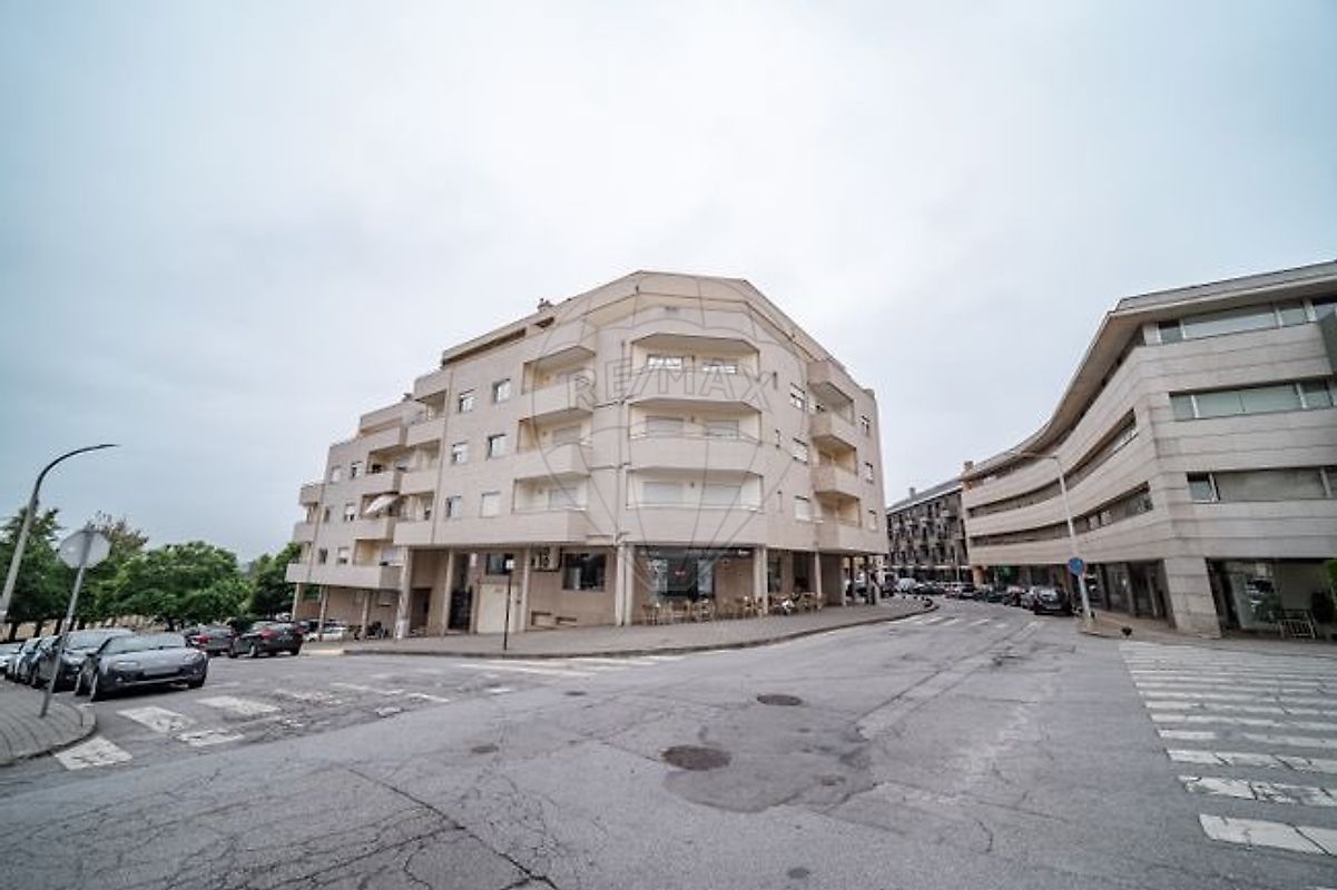 Apartamento T2 à venda em Felgueiras