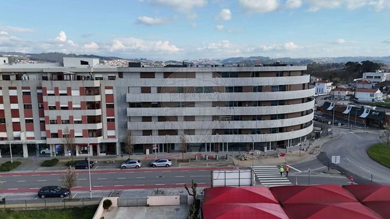 Apartamento T3 à venda em Felgueiras