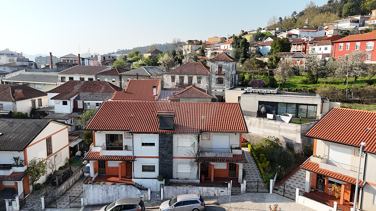 Moradia T4 à venda em Felgueiras