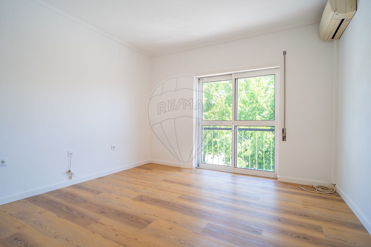 Apartamento - Margaride (Santa Eulália), Várzea, Lagares, Varziela e Moure, Felgueiras, Porto