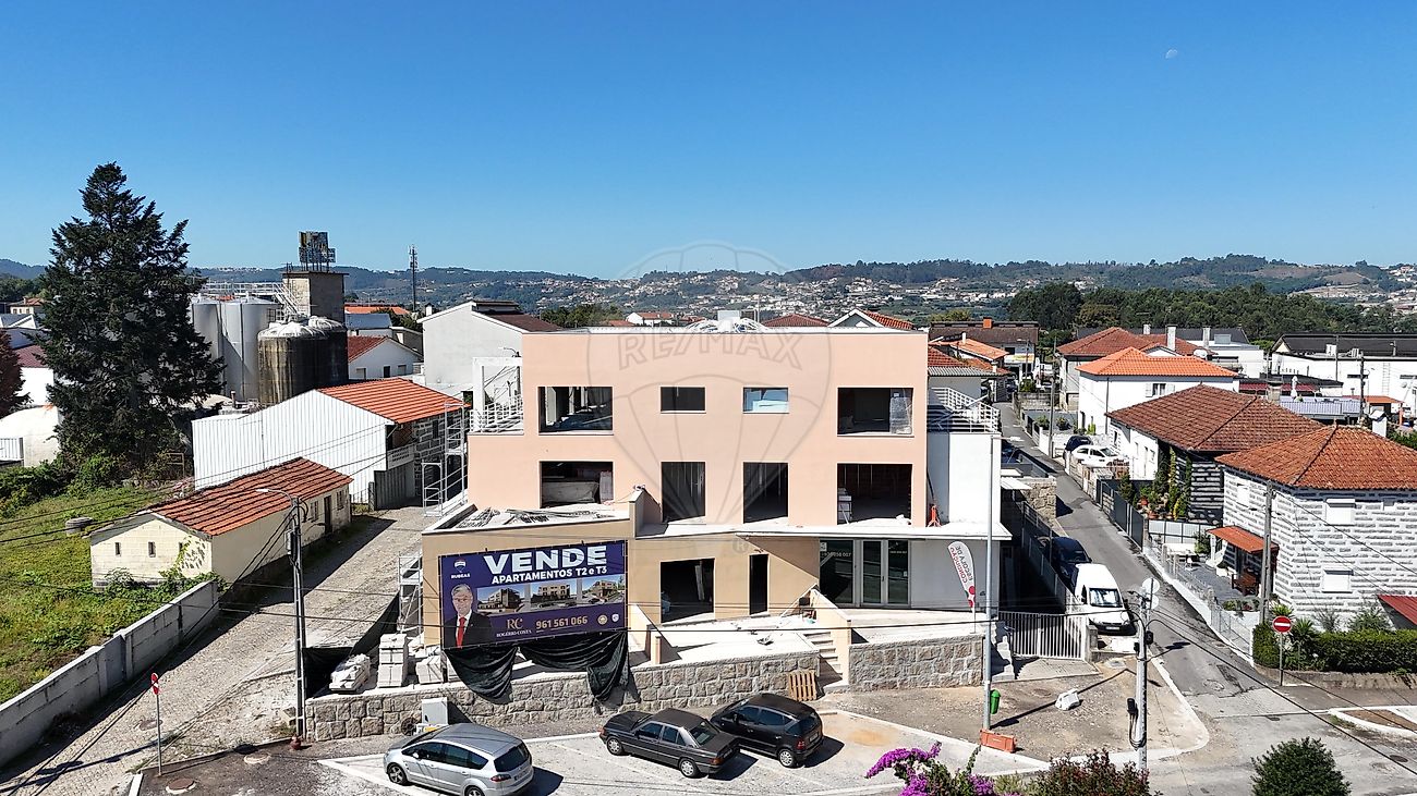 Apartamento T2 à venda em Felgueiras