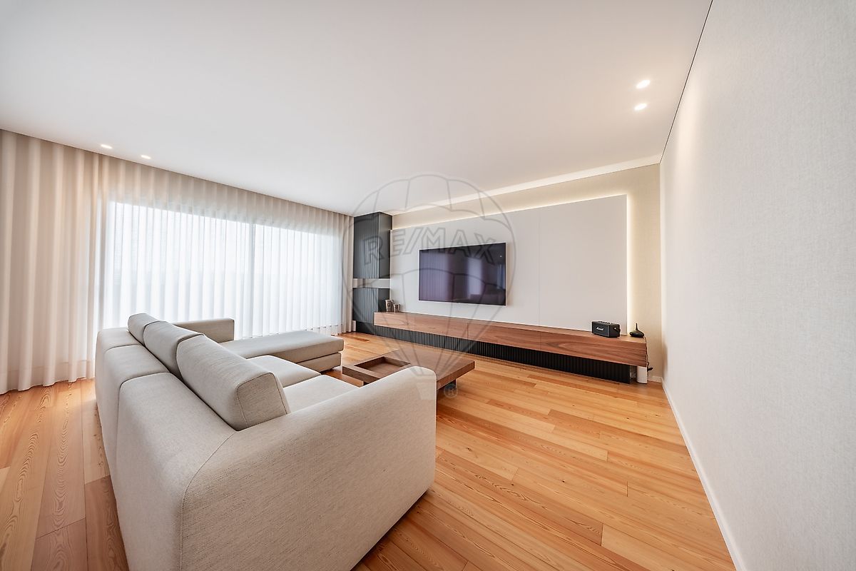 Apartamento T3 à venda em Felgueiras