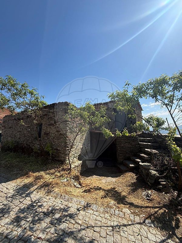 Moradia T2 à venda em Vale de Mendiz, Casal de Loivos e Vilarinho de Cotas, Alijó — foto 11