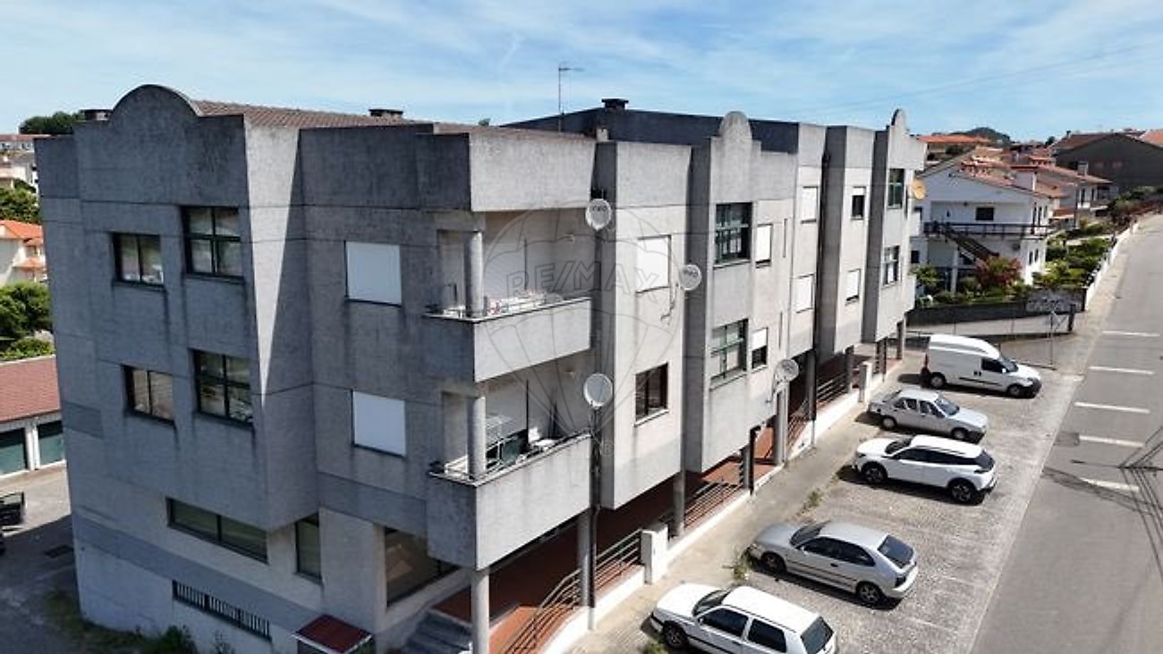 Apartamento T1 à venda em Felgueiras