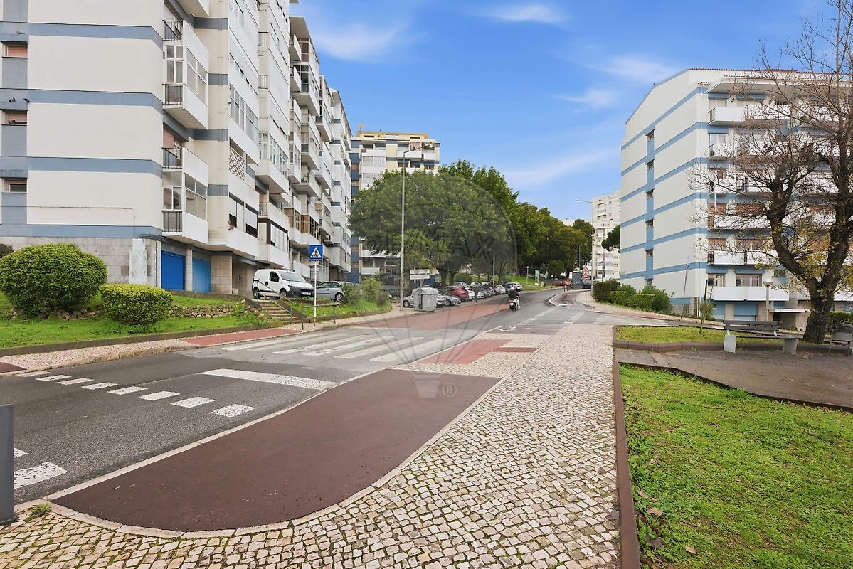 Apartamento T2 à venda em Sintra
