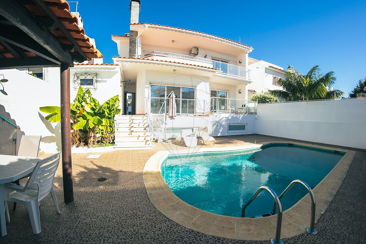 Moradia T5 à venda em Cascais