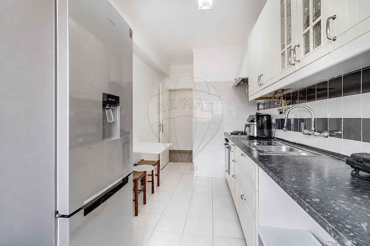 Apartamento T2 à venda em Sintra
