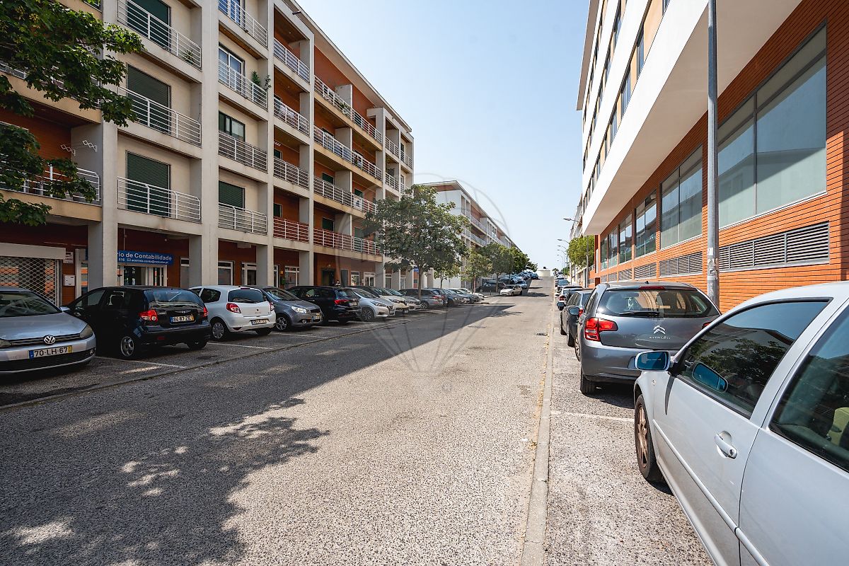 Apartamento T2 à venda em Carnaxide e Queijas, Oeiras — foto 24