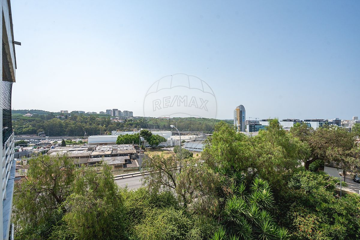 Apartamento T2 à venda em Carnaxide e Queijas, Oeiras — foto 29